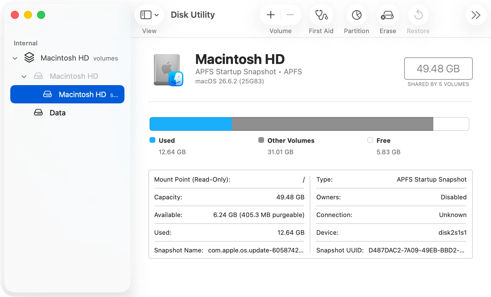 Disk Utility: the startup disk selected, First Aid in the toolbar
