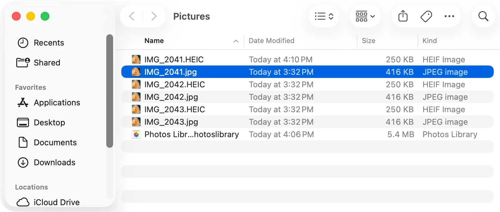 Finder: the JPEG copies next to the HEIC originals