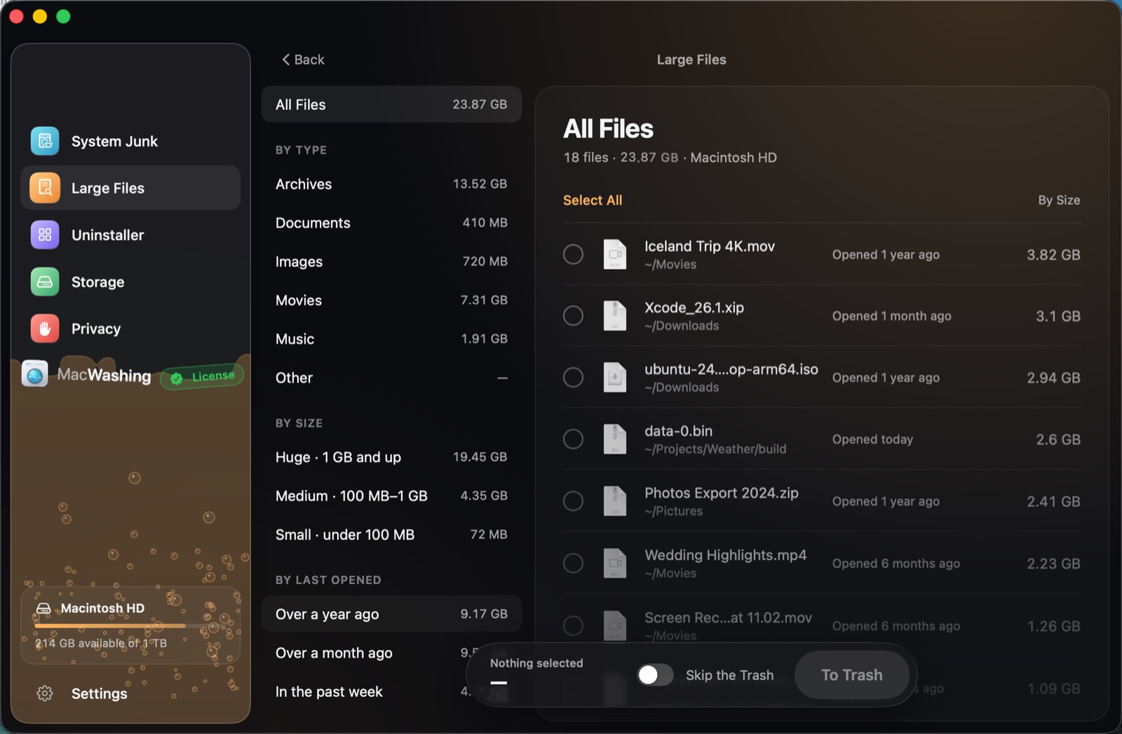 Large Files: files grouped by type, size and last opened date, with videos, Xcode and Linux images at the top