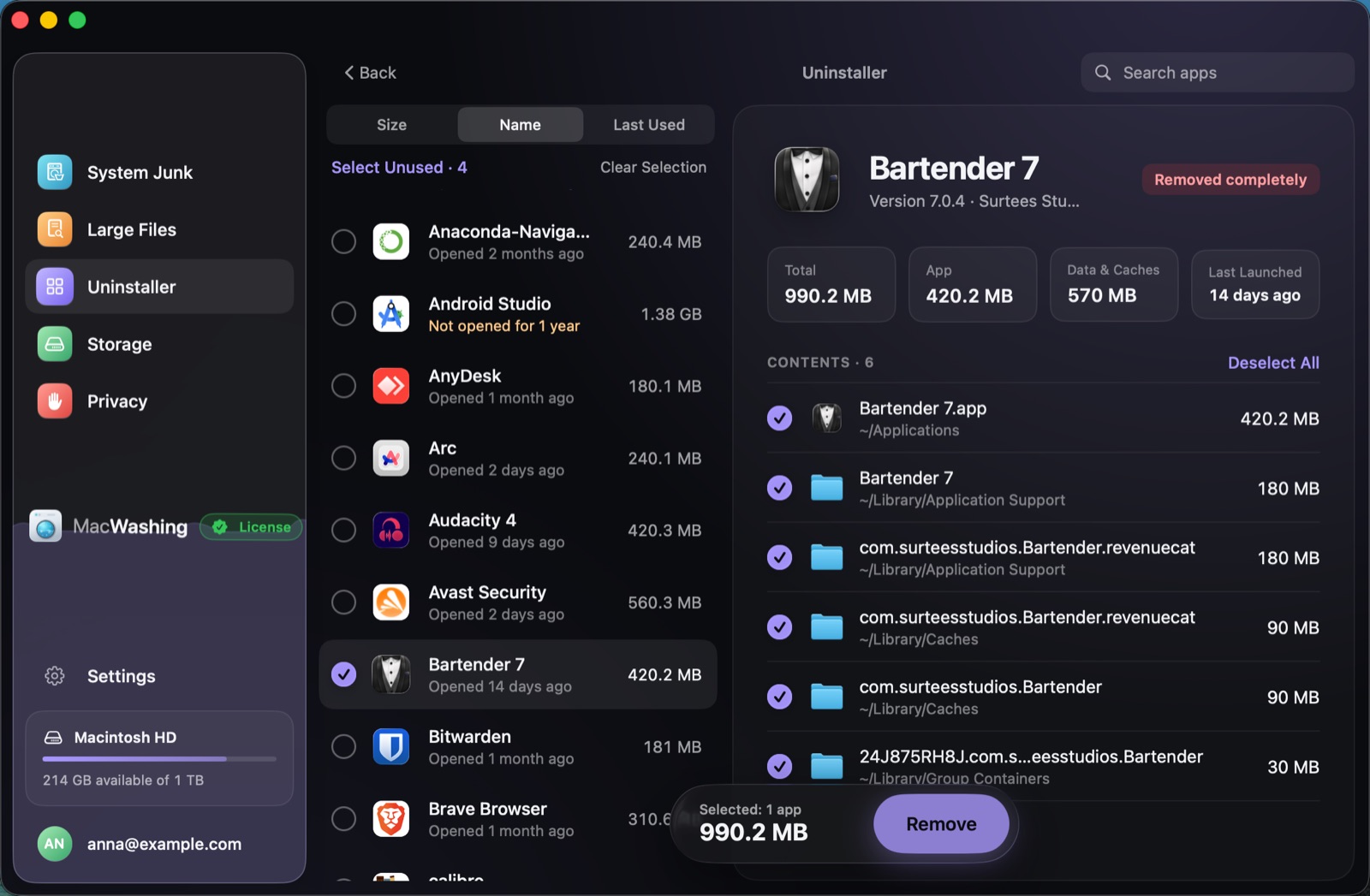 Uninstaller: a list of apps sorted by size with when each was last opened, Google Chrome selected with its app and cache sizes